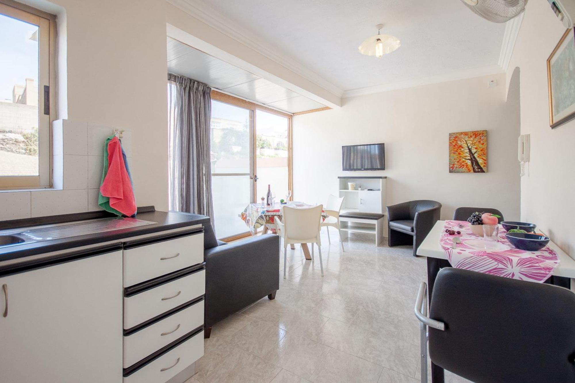 Pool & Sea Merill Apartments Mellieħa Extérieur photo